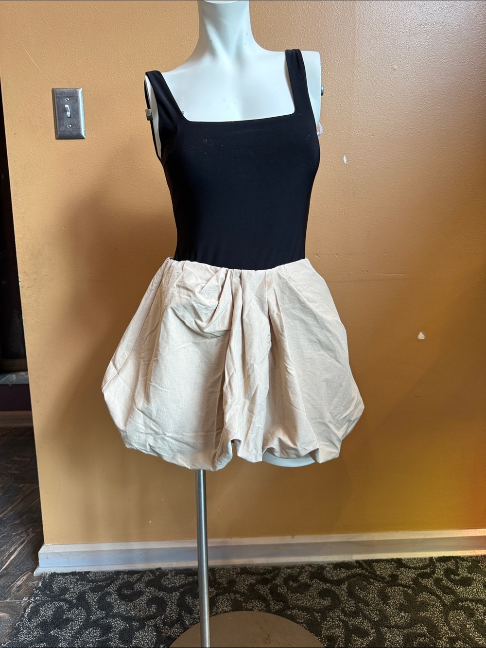 Zara Beige Bubble Mini Skirt